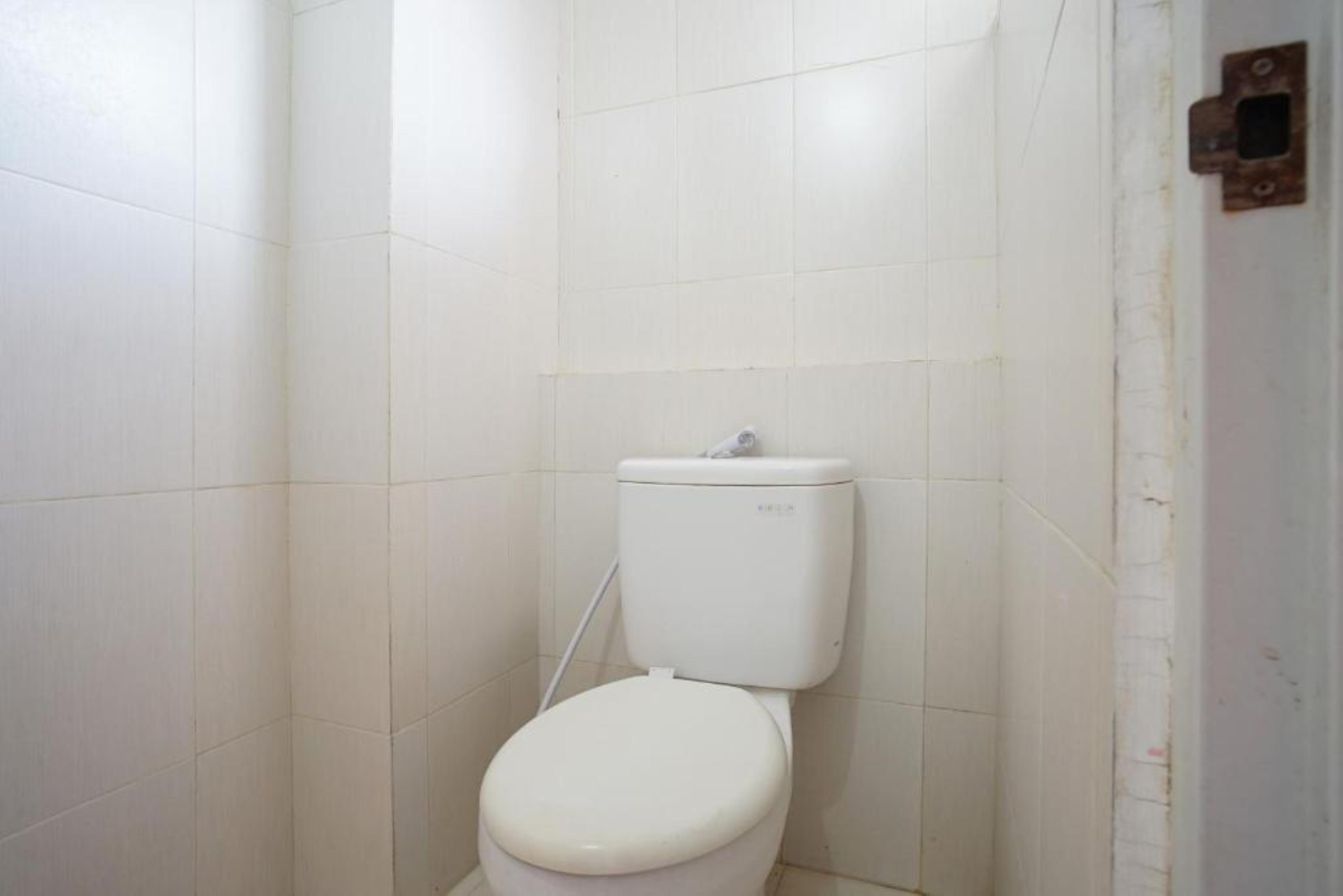 Planet Room Kemang View Bekasi Exterior foto